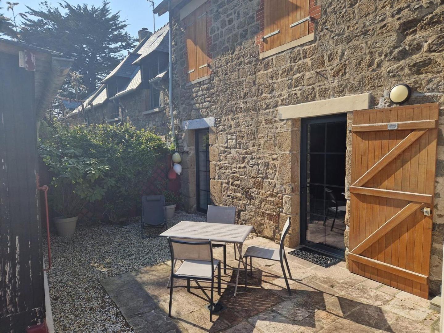 Minihic - Belle Maison 3 Chambres- Proche Mer Saint-Malo Exteriör bild